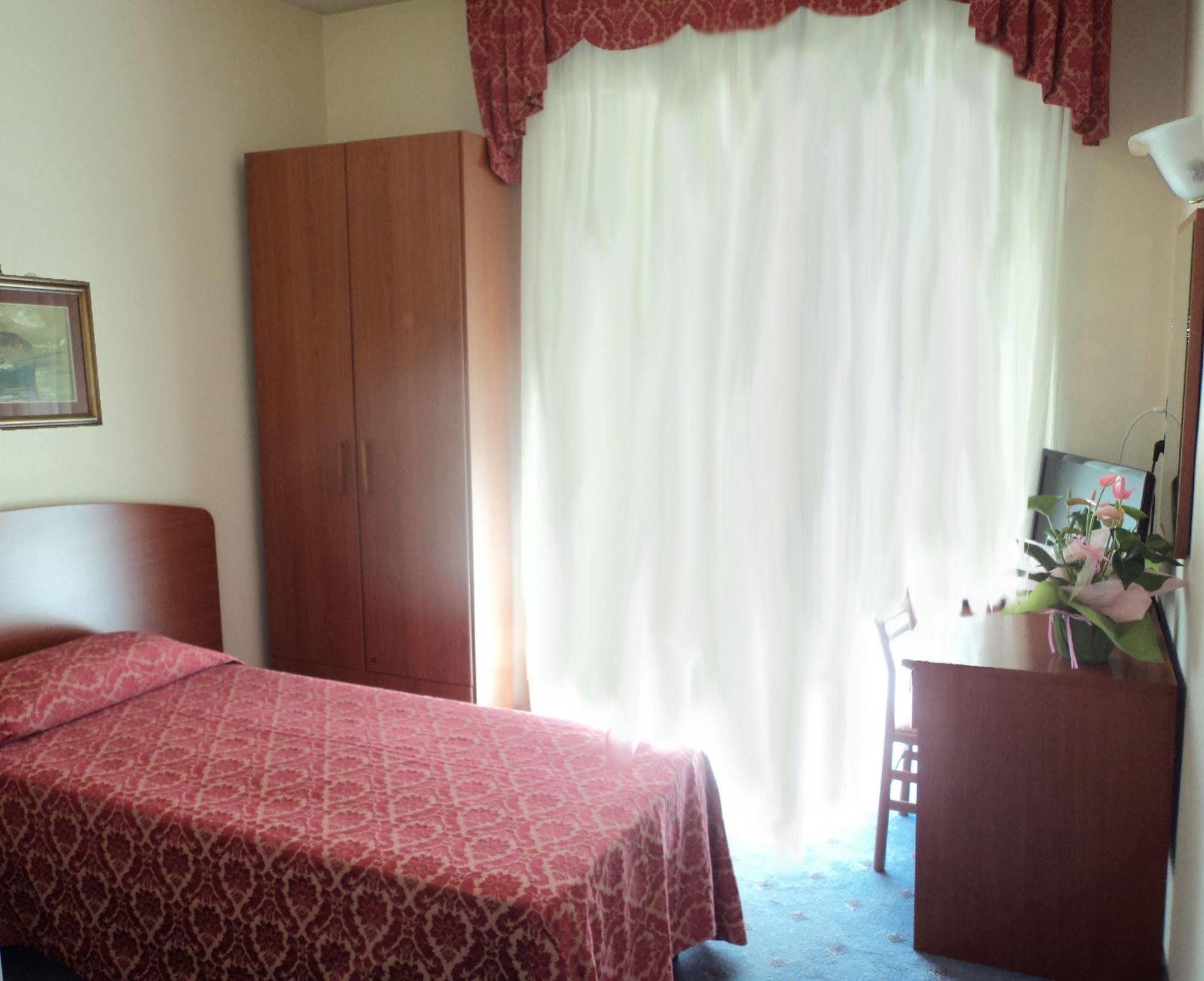 Hotel Terme Belsoggiorno Αμπάνο Τέρμε Εξωτερικό φωτογραφία